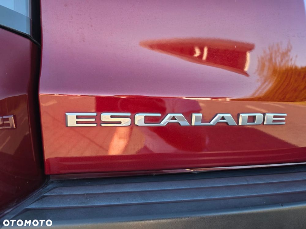 Cadillac Escalade ESV 6.2 V8 AWD AT Premium - 33