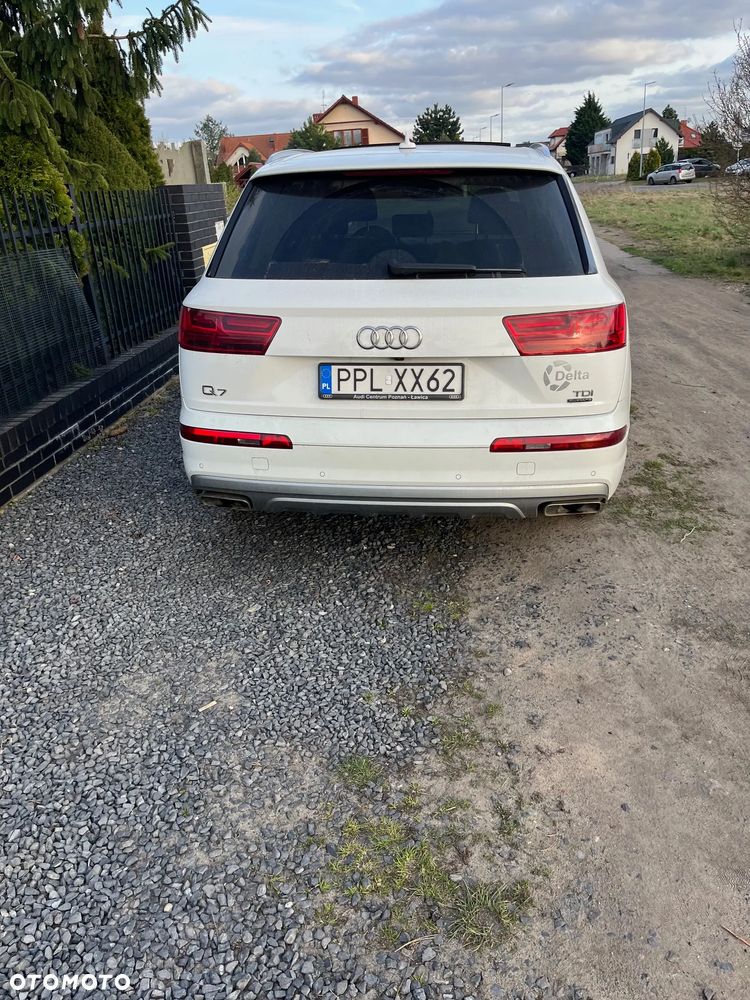 Audi Q7 - 11