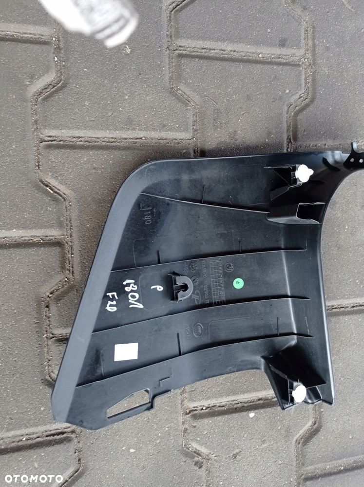 BMW F20 OSŁONA PROGU PRAWA 7221900 - 2