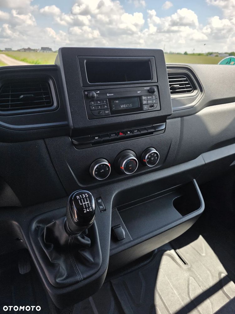 Renault Master - 15