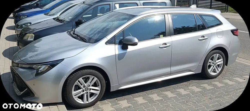 Toyota Corolla 2.0 Hybrid Comfort - 2