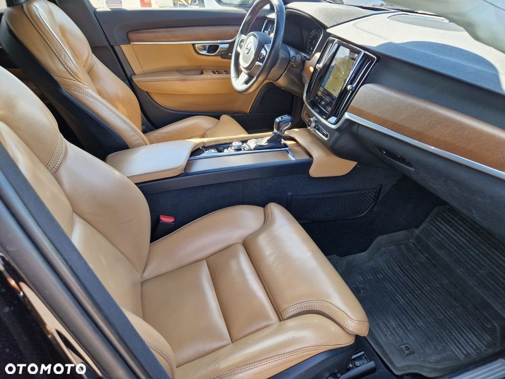 Volvo V90 D5 SCR AWD Inscription - 16