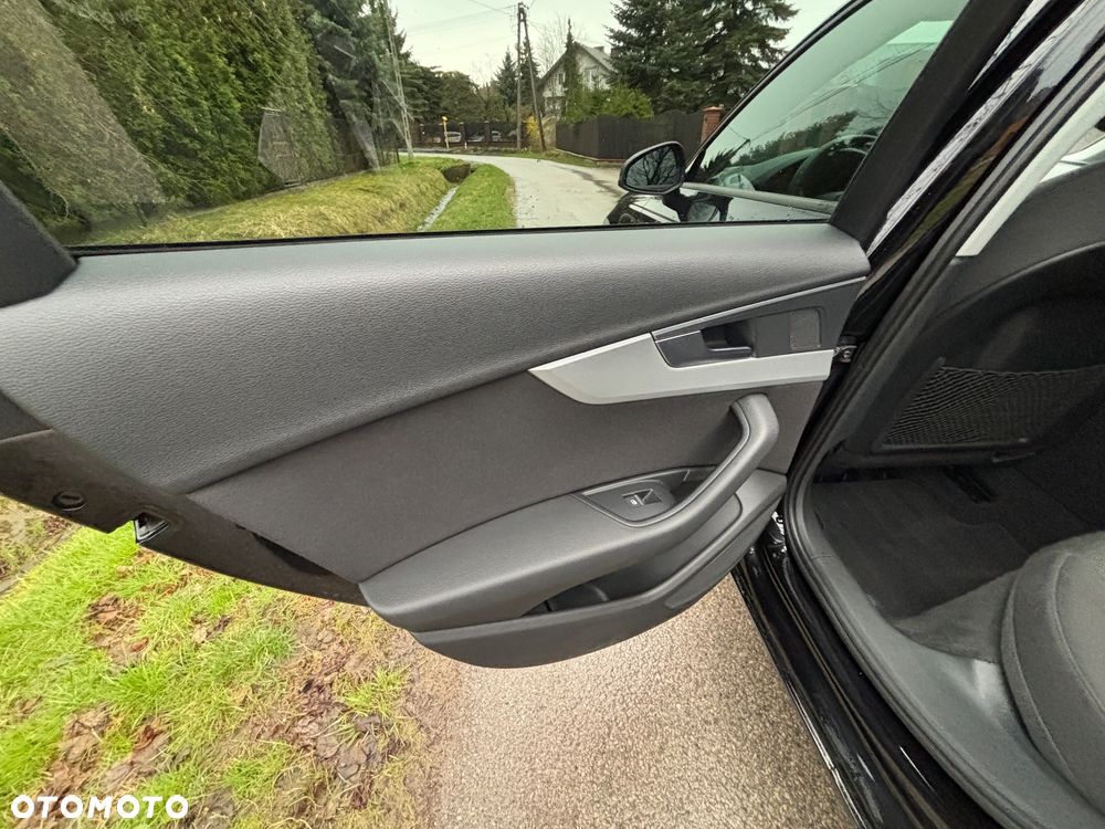 Audi A4 Avant 2.0 TDI DPF Attraction - 19