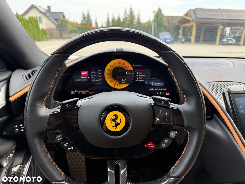 Ferrari Roma - 14