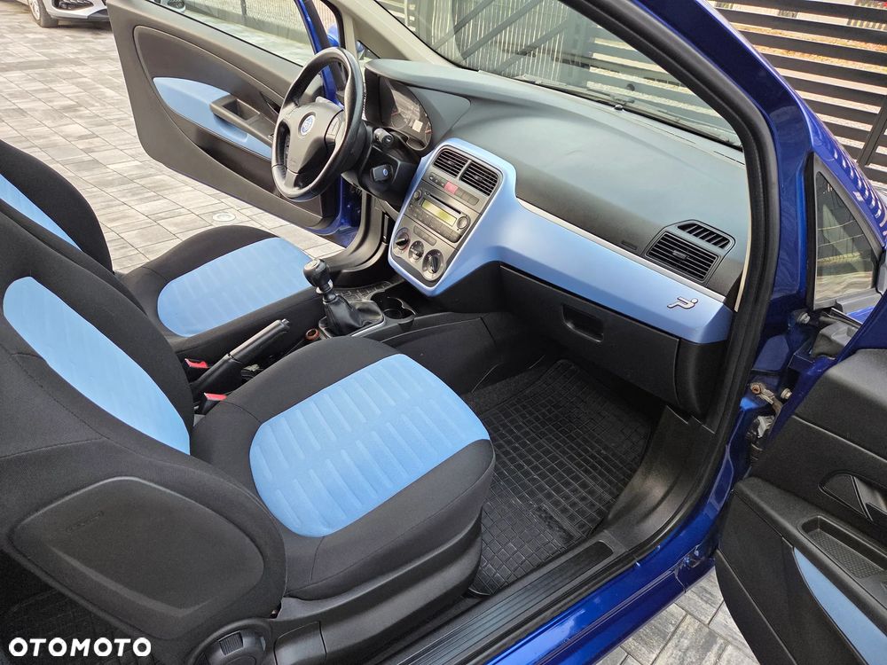 Fiat Grande Punto 1.4 8V Racing - 17