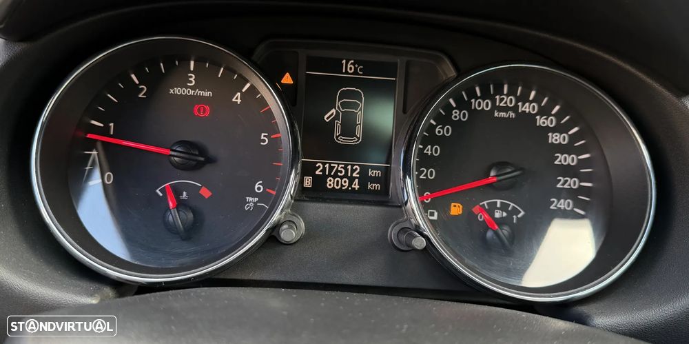 Nissan Qashqai 1.5 dCi Tekna Premium 17 - 18