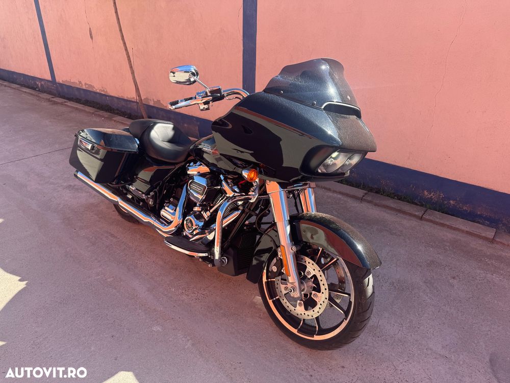 Harley-Davidson CVO Road Glide Limited - 9
