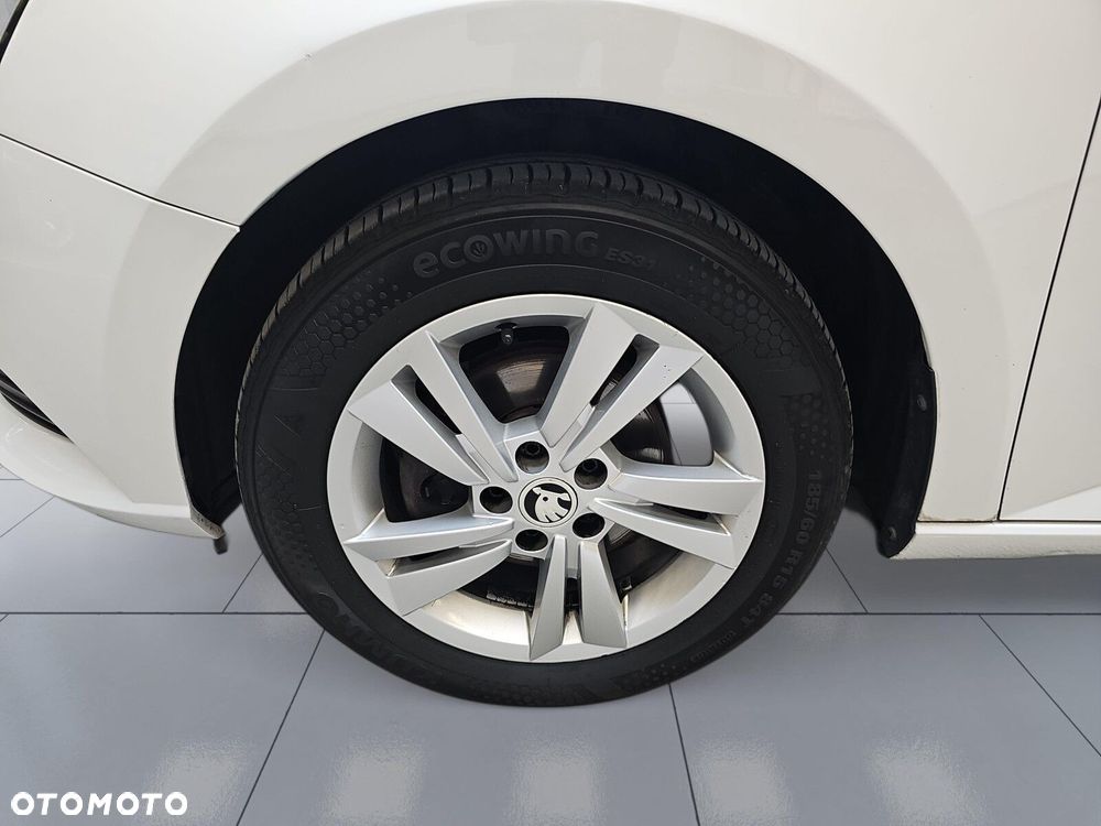 Skoda Fabia 1.0 TSI Ambition - 33