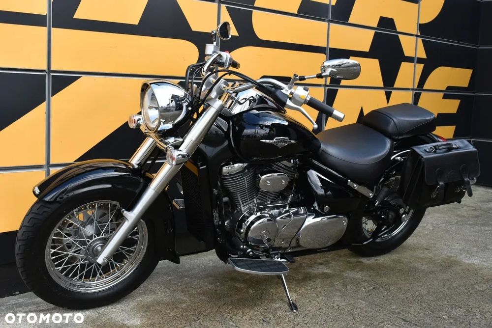 Suzuki Intruder - 6