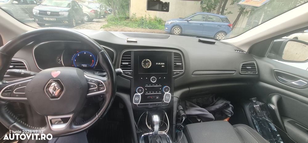 Renault Megane - 5