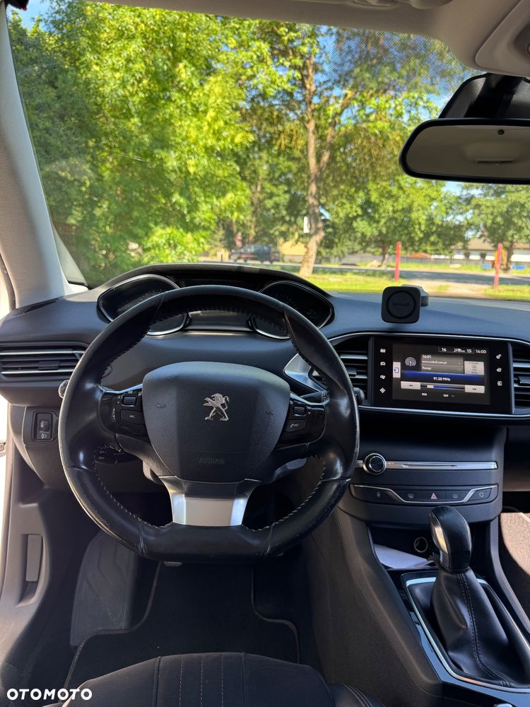 Peugeot 308 - 11
