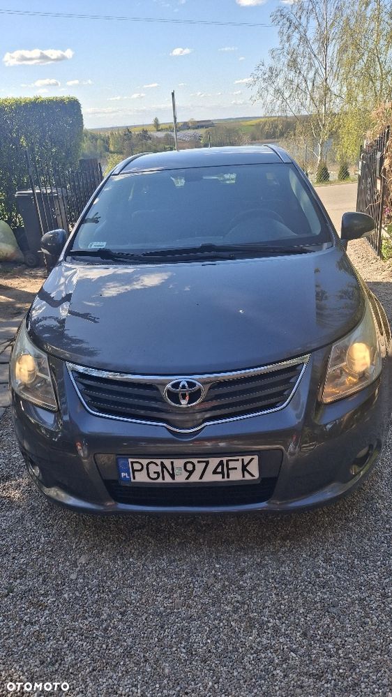 Toyota Avensis - 6