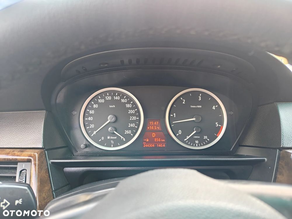 BMW Seria 5 530xd - 17