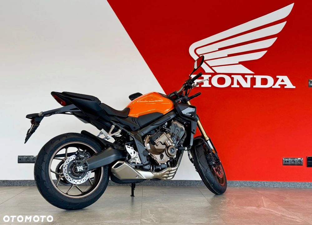 Honda CB - 6