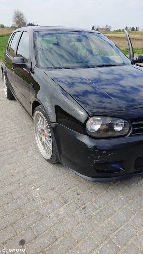 Volkswagen Golf 1.8 20V Turbo GTI - 2
