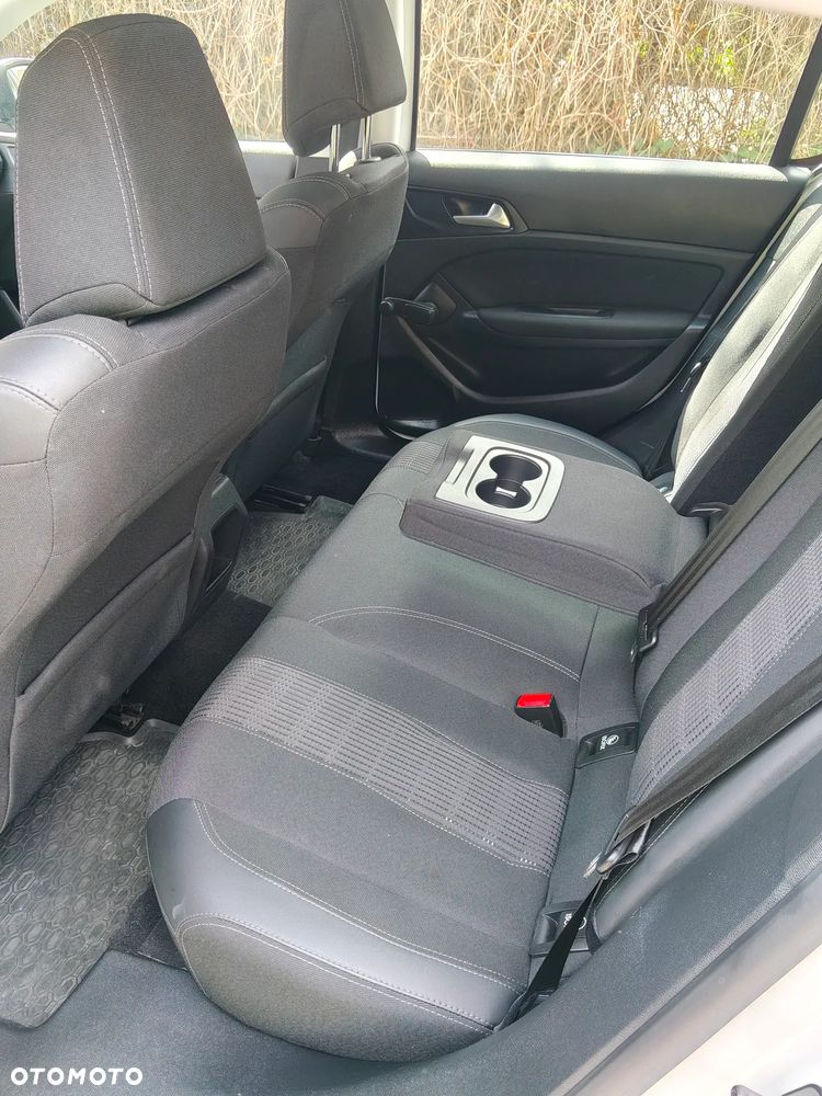 Peugeot 308 BlueHDi FAP 100 Stop & Start Access - 8