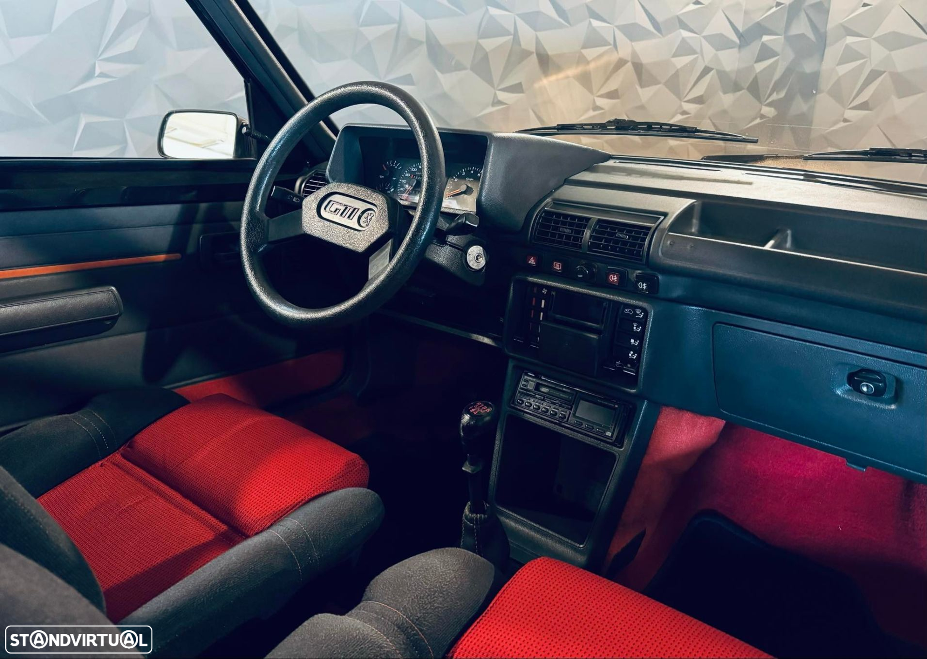 Peugeot 205 1.6 GTi - 19