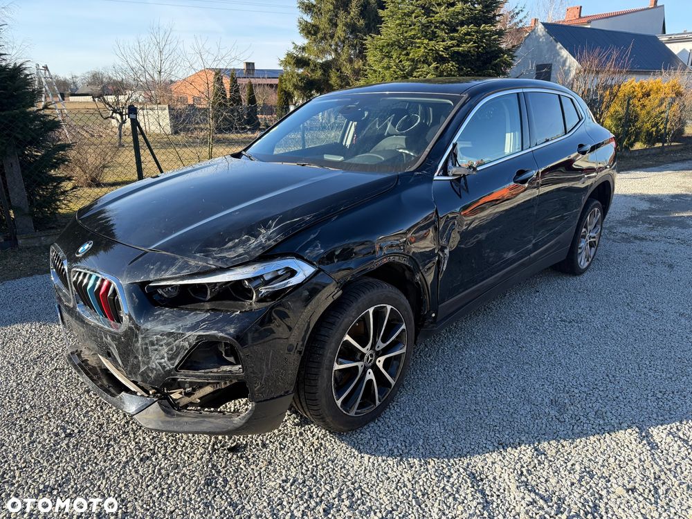 BMW X2 sDrive16d - 11