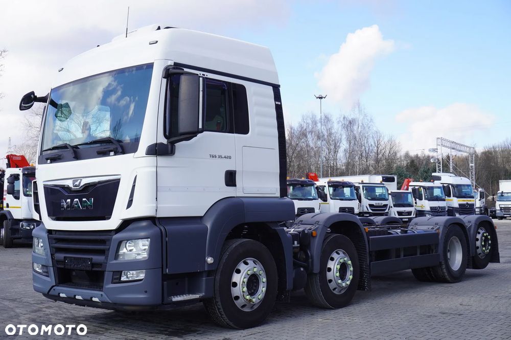 MAN TGS 35.420 8x2 / Rama 6,4 m / 3 osie skrętne / 3 szt. - 10