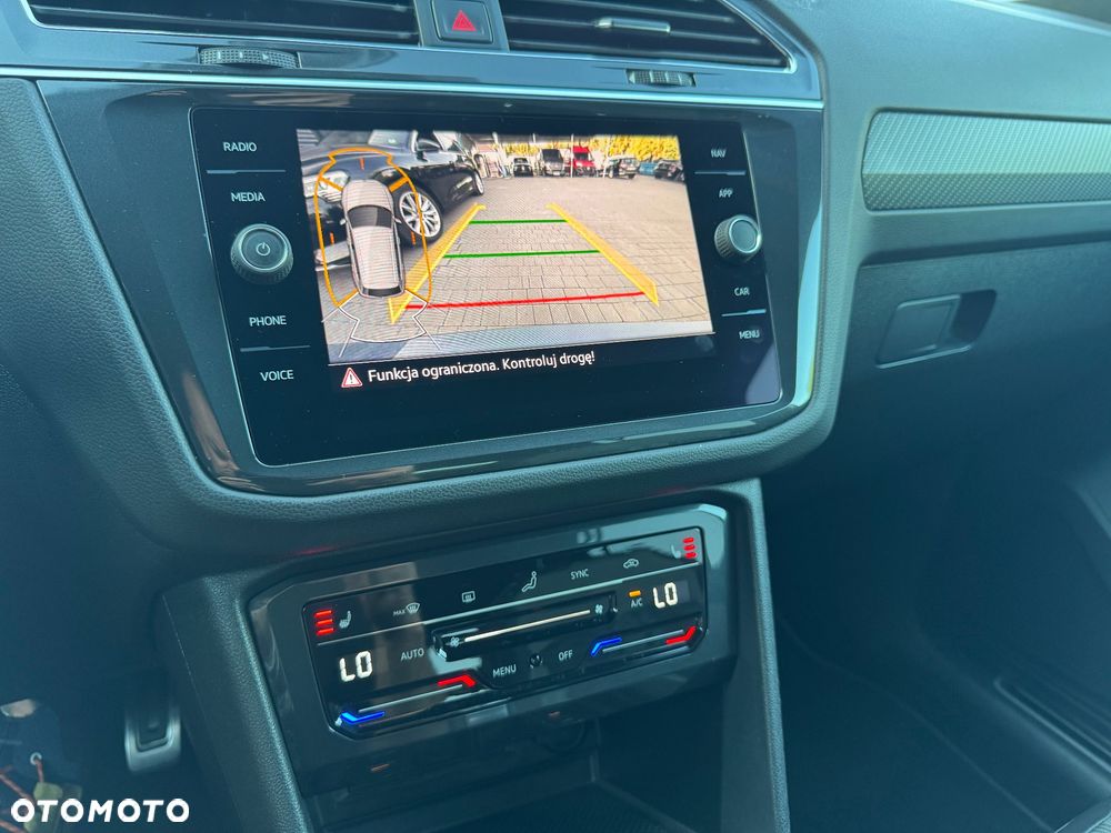 Volkswagen Tiguan 1.4 eHybrid OPF DSG R-Line - 27