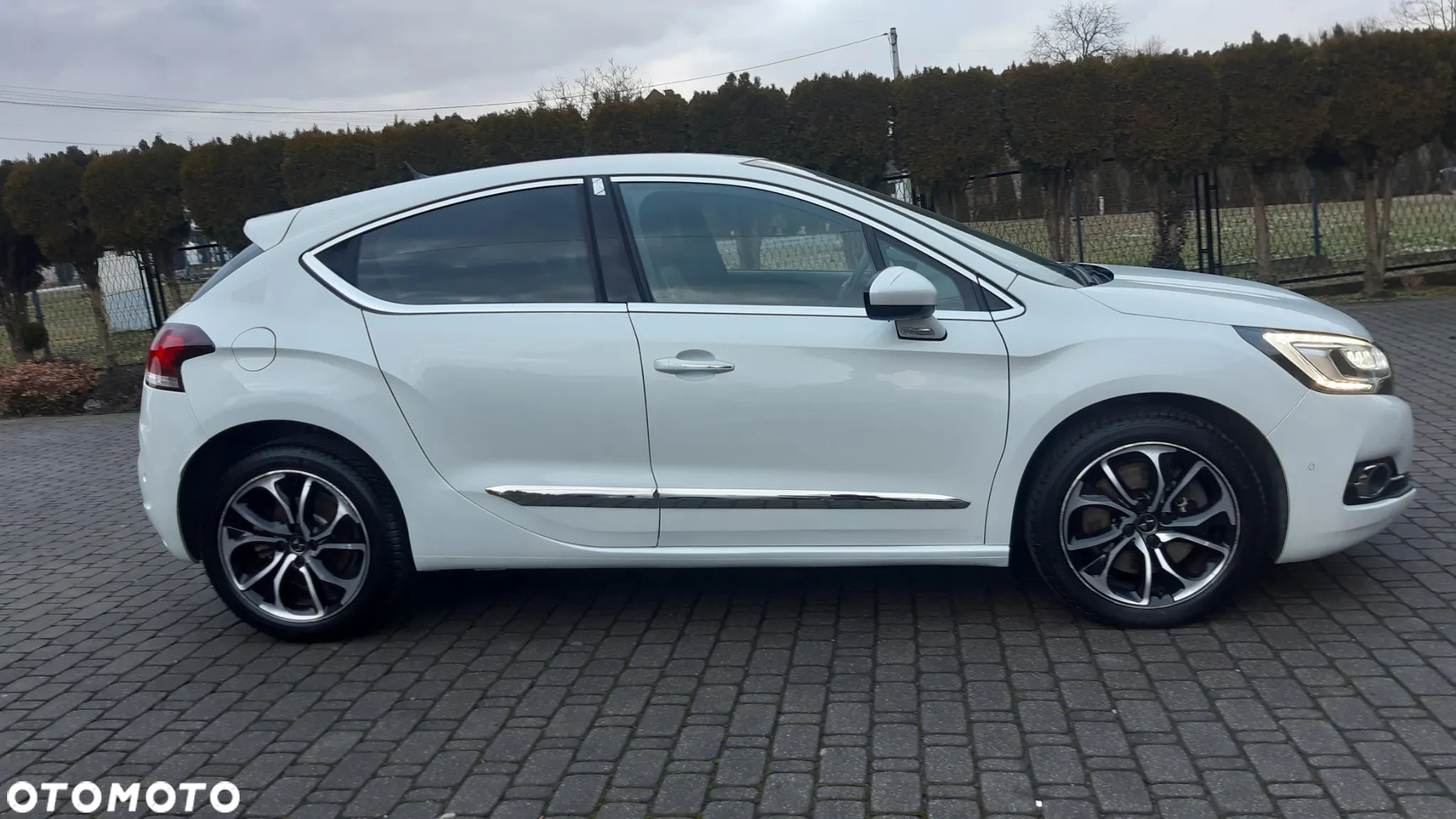 DS Automobiles DS 4 - 20