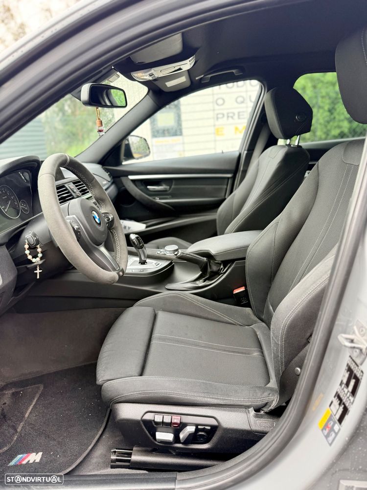 BMW 330 e iPerformance Pack M - 5