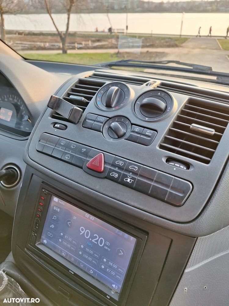 Mercedes-Benz Vito - 11