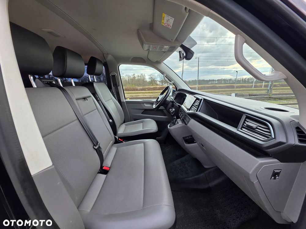 Volkswagen Transporter L2 4Motion DSG - 18