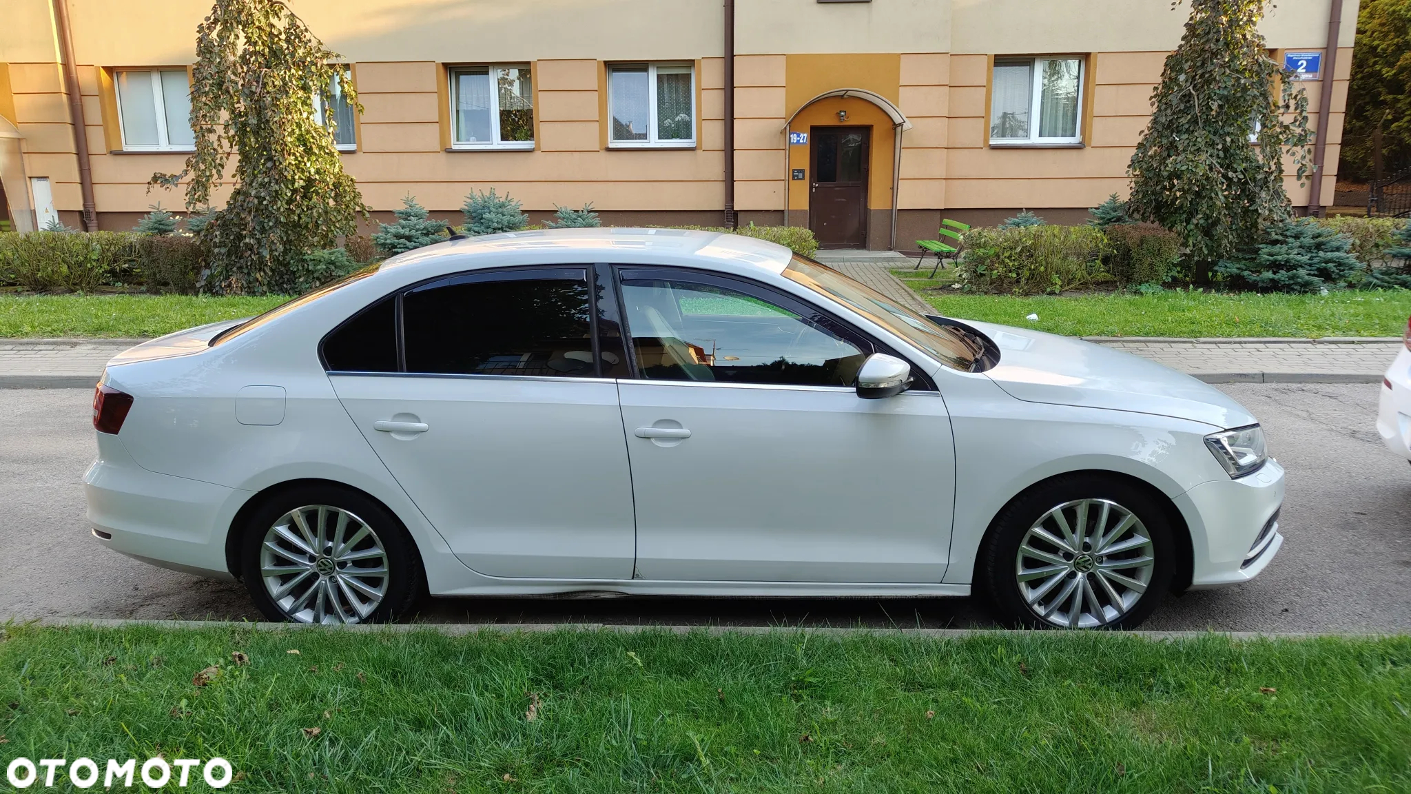 Volkswagen Jetta 1.4 TSI BMT Highline - 3