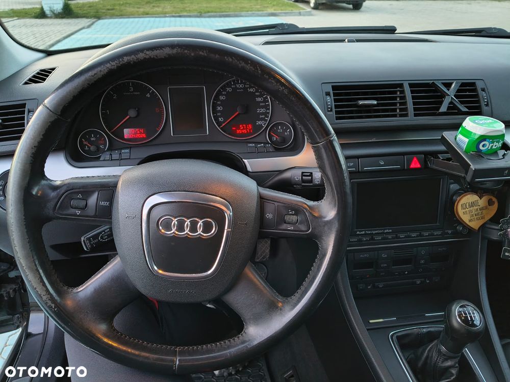 Audi A4 Avant 2.0 TDI - 14