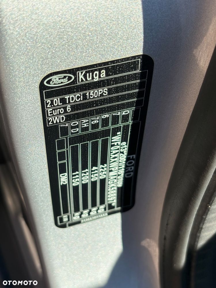 Ford Kuga 2.0 TDCi 4x2 Titanium - 24