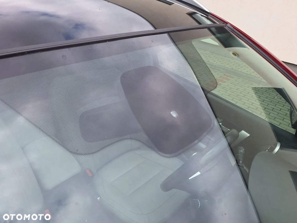 Nissan Qashqai 1.6 dCi DPF tekna - 16