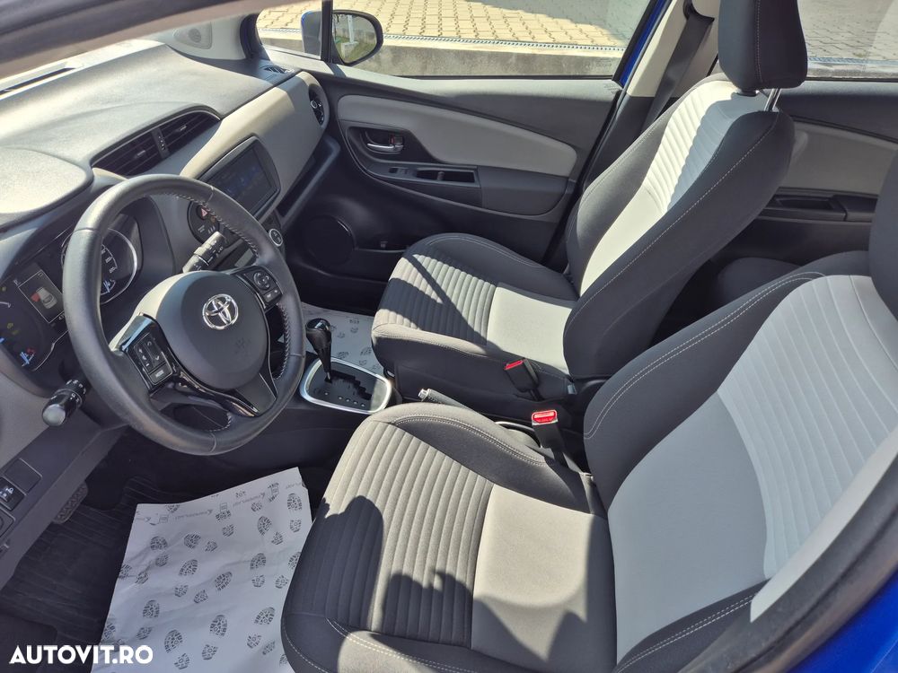 Toyota Yaris 1.5 VVT-i HSD Luna - 10