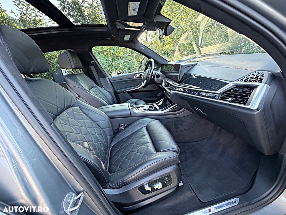 BMW X7 xDrive40i AT MHEV - 17
