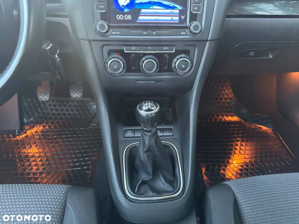 Volkswagen Golf 1.6 Edition - 13