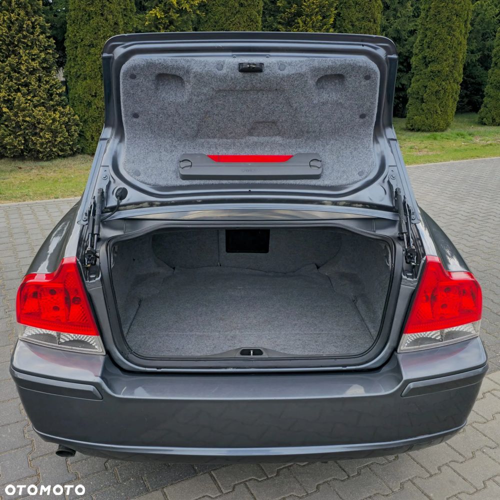 Volvo S60 2.4D Automatik Momentum - 18