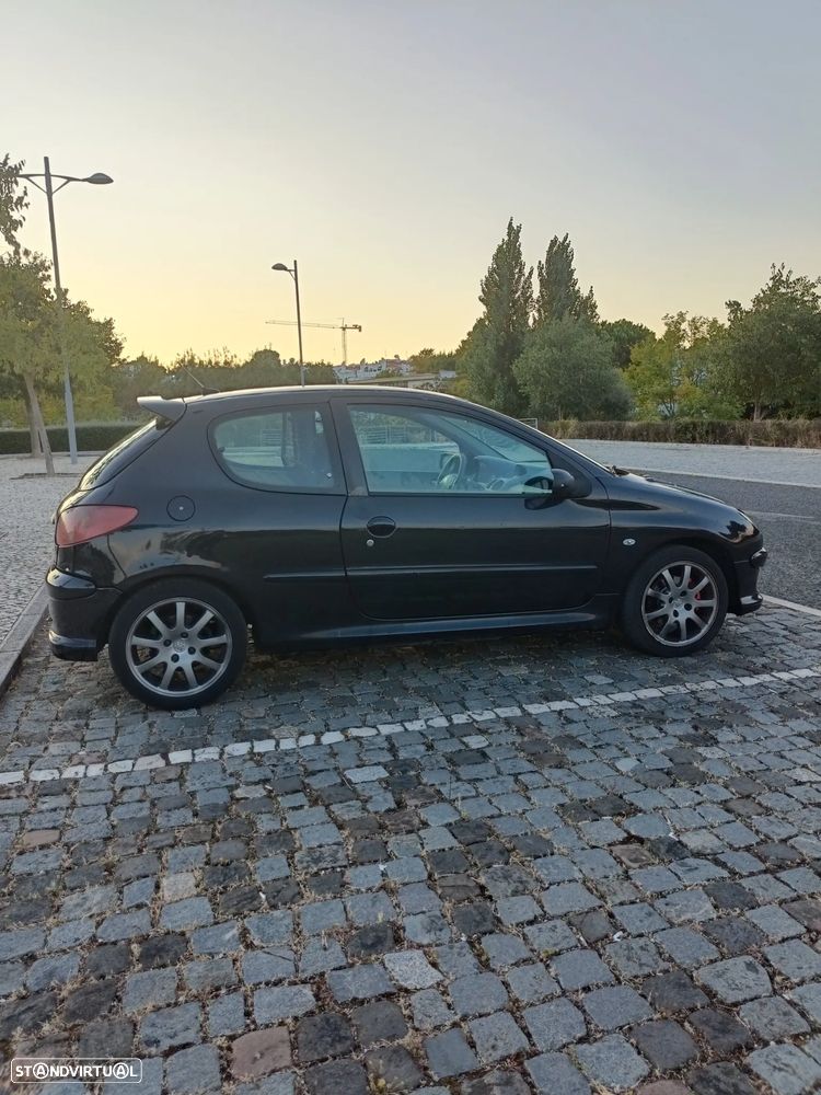 Peugeot 206 1.6 HDi S16 - 2