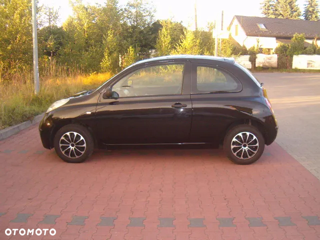 Nissan Micra - 16