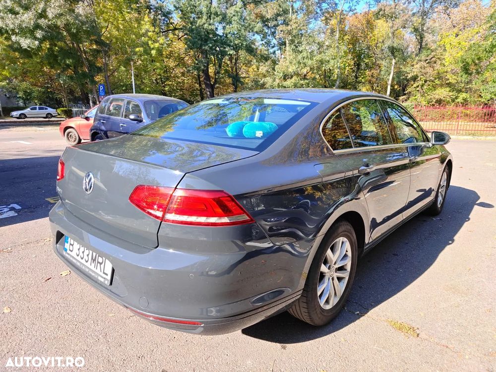 Volkswagen Passat 2.0 TDI Trendline - 3