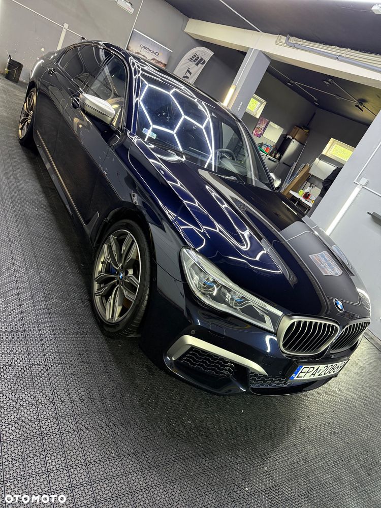 BMW Seria 7 M760Li xDrive - 9