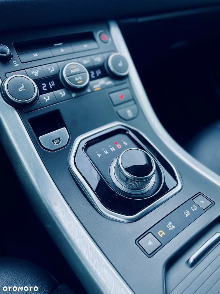 Land Rover Range Rover Evoque - 21