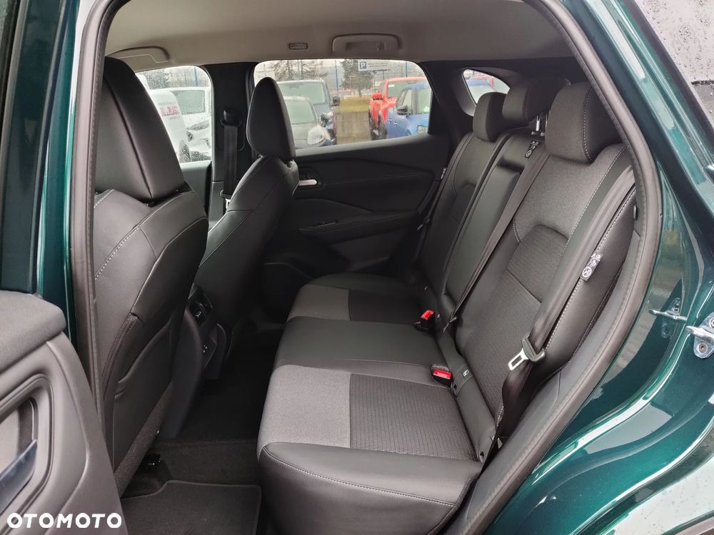 Nissan Qashqai 1.3 DIG-T MHEV N-Connecta Xtronic - 17