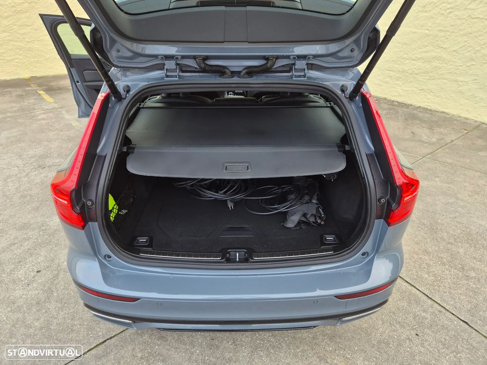 Volvo V60 2.0 T6 AWD TE R-Design - 26