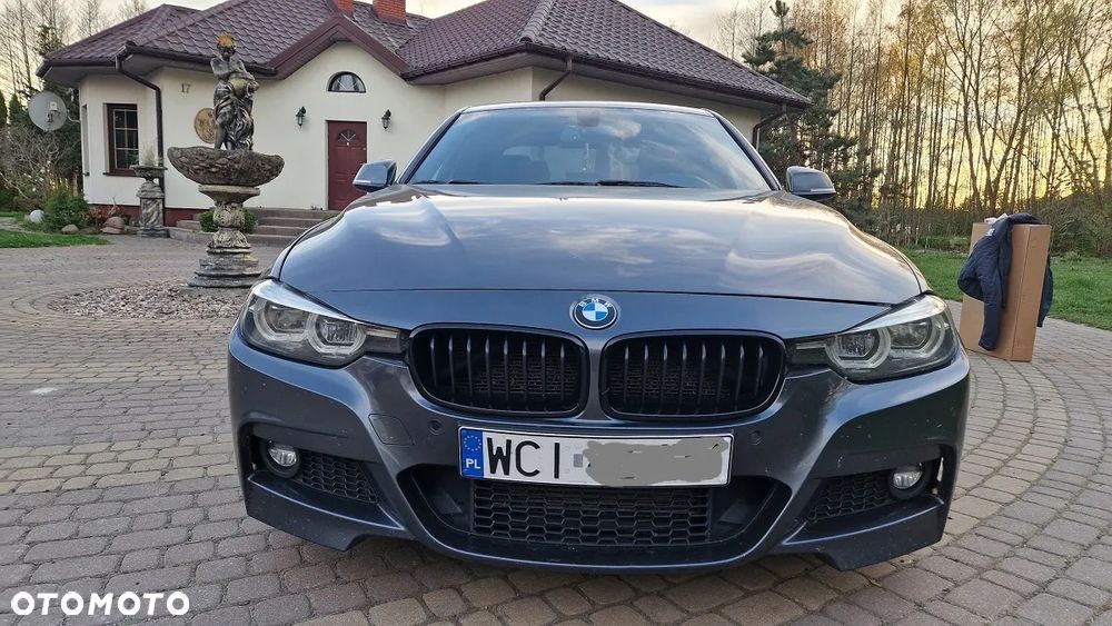 BMW Seria 3 318d M Sport Shadow - 13