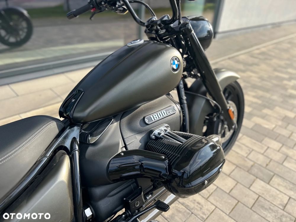BMW R - 8