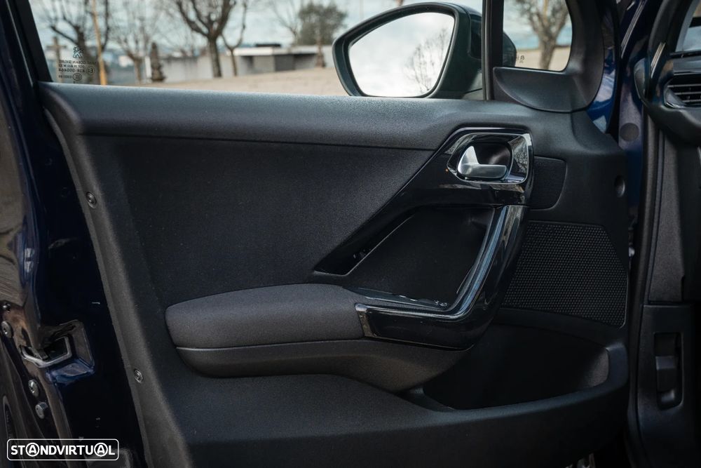 Peugeot 208 PureTech 68 Active - 8