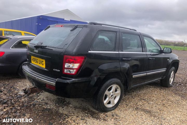 Usa spate stanga Jeep Grand Cherokee WK  [din 2004 pana  2010] SUV 5-usi 3.0 CRD AT 4WD (218 hp) - 3