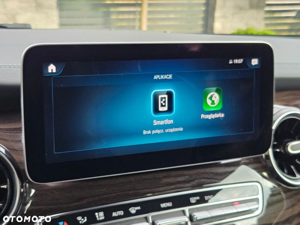 Mercedes-Benz Klasa V 300 d 4-Matic 9G-Tronic (ekstra d³) - 29