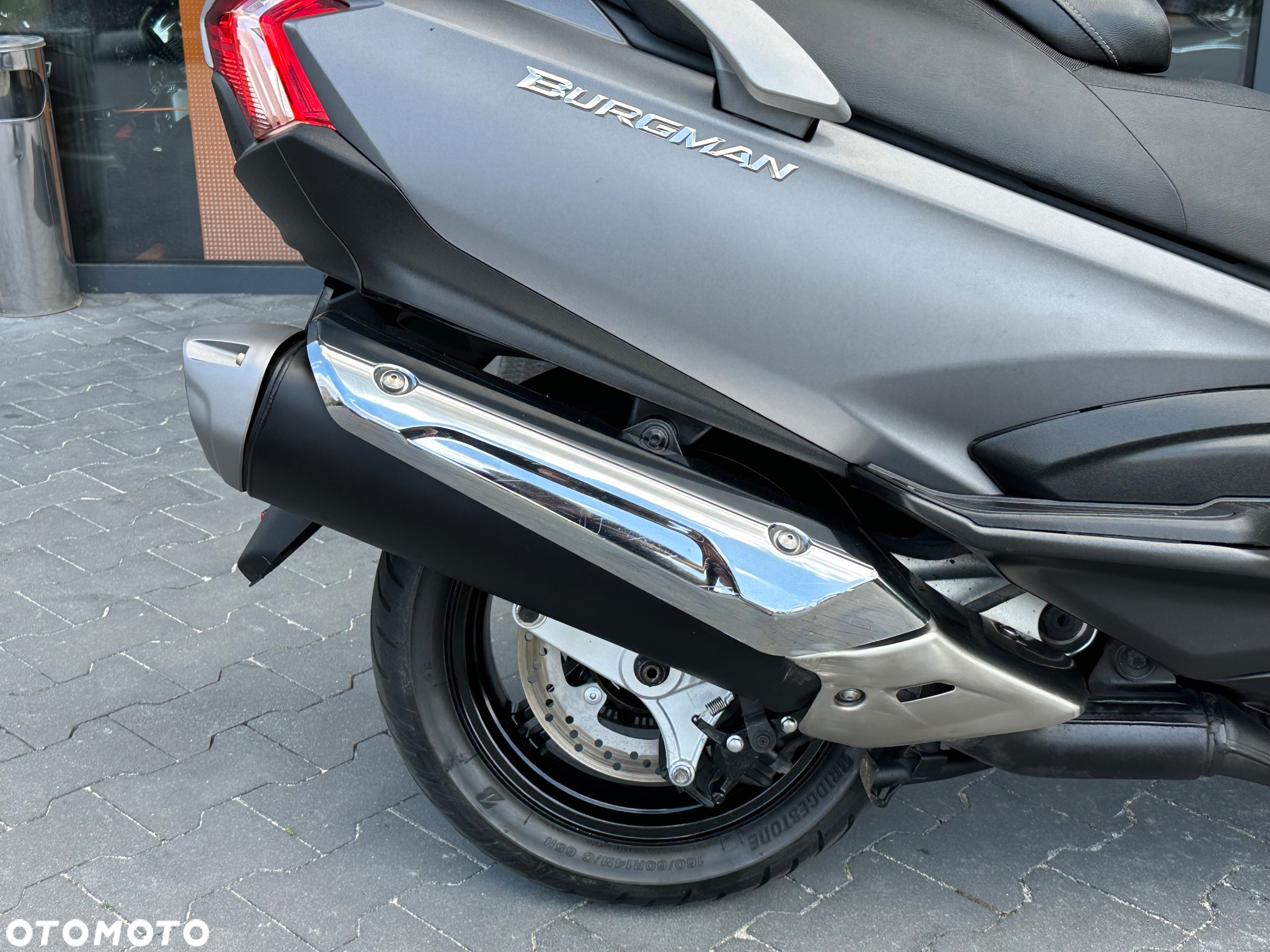 Suzuki Burgman - 11