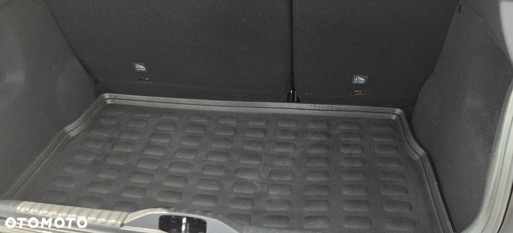 Citroën C3 1.2 PureTech Shine S&S - 15
